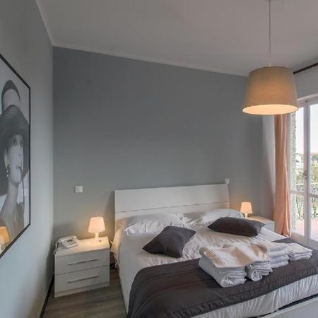 Blu Mare Apartments ปิเอตราลิกูเร ภายนอก รูปภาพ